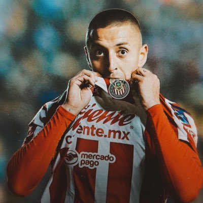 Del Guadalajara como Vicente Fernández. Aficionado del más grande, popular y querido del fútbol mexicano. ÚNICO Tetracampeón. 🐐🔴⚪️