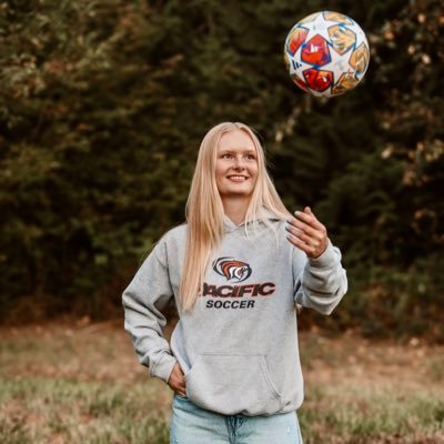 BrynnFitch2026's profile picture. WPFC 08 ECNL #15 | U Pacific ‘30 | U15 ECNL National Champion (MI Hawks) ‘23 | 5’8”| 135lb | Left-footed | CB | BLHS ‘26 #11 | 3.96 GPA | #1 Iron Woman JROTC