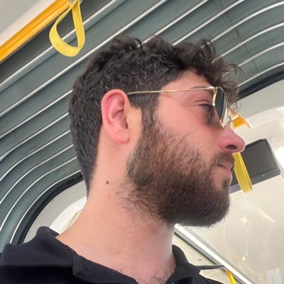 comprnde's profile picture. %10 burslu