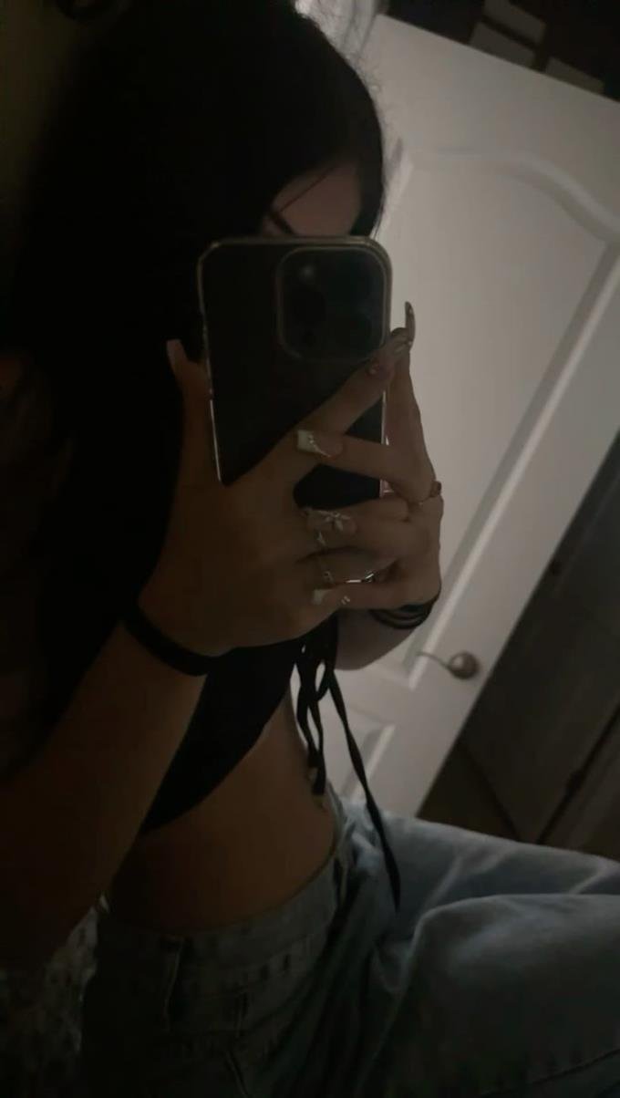 Aracona_BaradoK's profile picture. This is only a side page... Please check out my main page @GaibySummer