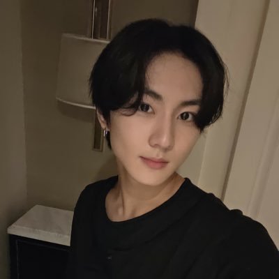 sknnri's profile picture. cw: 52,1 kg ┆ pro-recov ifb