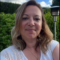 AGENT (@mari_hynes) 's Twitter Profile