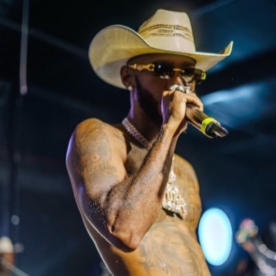 kendrajames010's profile picture. 