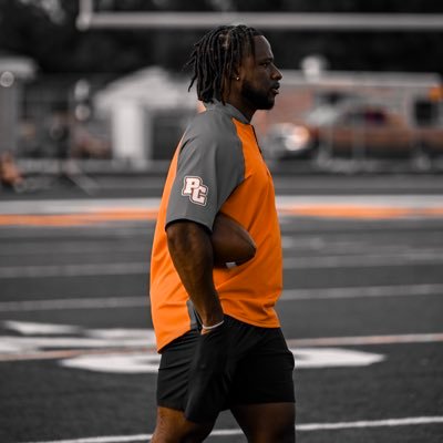 Plant City High School DC/Db Coach 🟠⚪️ former pro athlete🏈. SEU Alumni’ Faulkner Alumni’