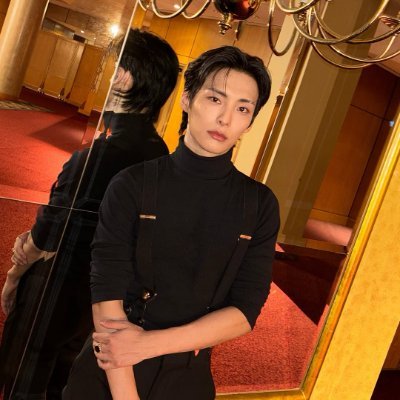 multi, mountain god, yappy fox
~~~~~~~~ #parodyaccount ~~~~~~~~ NOT the real Park Junhee