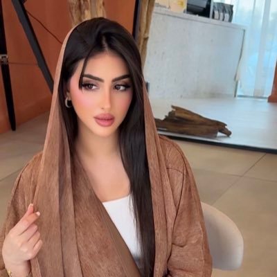 ياشموخ العز كله يا امارات السلام ~~ زينك ربي بحله زاد عشقك والغرام