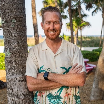 PR dude @thefirmpr | Writer @lonelyplanet @MiamiNewTimes @cntraveler @thrillist @usatoday @natgeo @bbc @travelleisure | 🥰 @lisakmartus’+ 🐶 Sammy | ❤️: ✈️🎸🍴