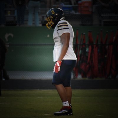 6,2|275|Dt/De/Fb|Class of 2026| 3.8 gpa| Northern Durham | 2x DAC 6All-Conference| ✉️jrsterling0@gmail.com. |NCAA ID➡️ #2405319714 |📲919-949-7642