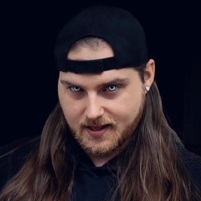 You know Medusa, but do you know MeDUDEsa? Detroit based Mythical Mix-Master. Prepare to get stoned 😈