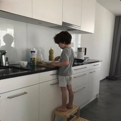 7ussds's profile picture. Private account