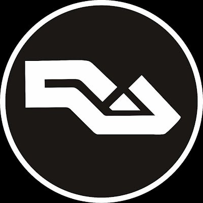 RacodeRatech's profile picture. 