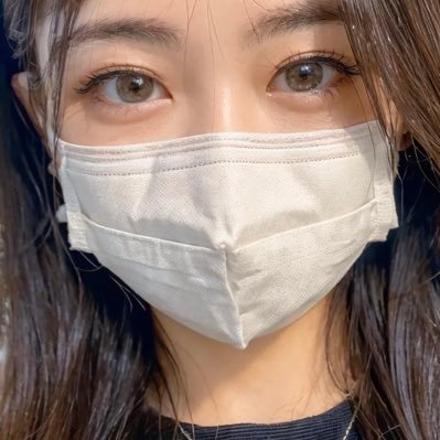 【DMはこちら💌@eri_dm_sen28】見かけ大人しそうですが👁せ○◯スの最中は豹変します😱私のテクに耐えられる人しか会いません