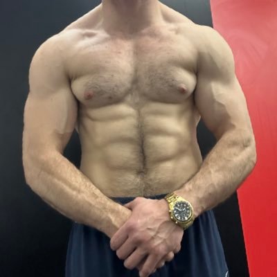 Melbourne’s newest temptation 🌆 Muscles, stamina & dirty fun DM for collabs https://t.co/bcT3LI8hVi