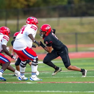 | Davon Merchant | | Clinton HS ‘26🎓 | |6’4 235 DE/EDGE | | 3.2 GPA |(769-233-6965) davonmerchant1@gmail.com