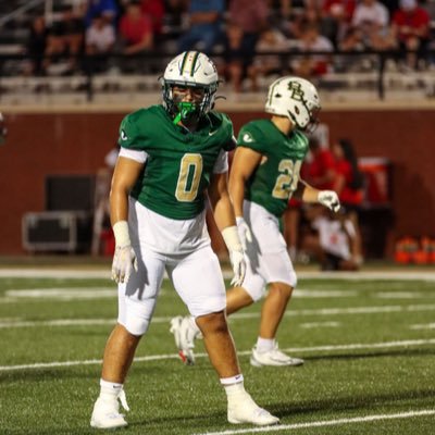 river bluff gator football 🐊🖤 |CO 26| DT/DE| 8”7 broad jump| 28” vertical jump|3.9GPA|number:(803)602-2642|🪓🥋| http:// https://t.co/iUQXc4YElS
