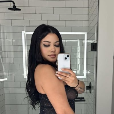 rossweldey's profile picture. slide in if you looking for someone to have fun and chill with text +12769706397 , whatsapp +18289208265