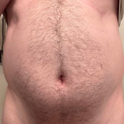 hedoncow's profile picture. Growing cow that needs to get fatter and ruin my body