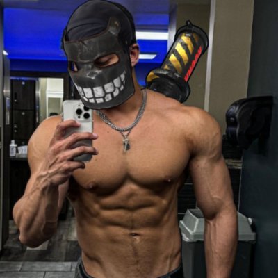 nickfuel44's profile picture. 