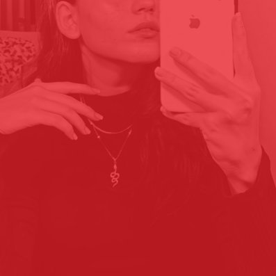 “A verdadeira arte é apenas o reflexo do sentimento de quem a contenpla.”