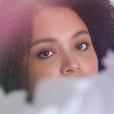 thehellajerica's profile picture. writer and survivor. Bay Area📍