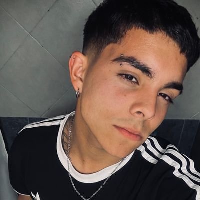 Naahiim's profile picture. bostero como todo argentino correcto!