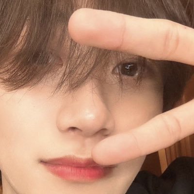 (she/her) ults: justb riize golcha kingdom bnd dkb ampers ateez oneus ! i follow back!:)) || caseoh lover || lets be friends! || 20