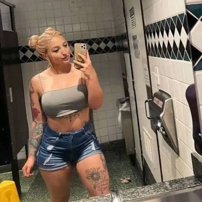 teresaZe9's profile picture. 