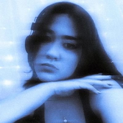 mrosas238's profile picture. 𝐓𝐡𝐞𝐫𝐞 𝐢𝐬 𝐚 𝐥𝐢𝐠𝐡𝐭 𝐚𝐧𝐝 𝐢𝐭 𝐧𝐞𝐯𝐞𝐫 𝐠𝐨𝐞𝐬 𝐨𝐮𝐭 🌻