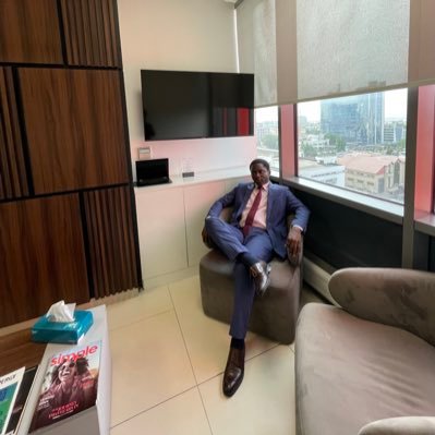 ✝️ | ⚽️er| 🎶 | Oil & Gas | Tax & Finance |Ex-Deloitte | Asher | 📸