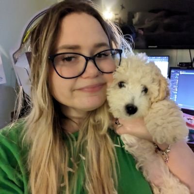 lvl 26 🌿 she/they • chronically (ch)ill • gaymer 🏳️🌈 • bookworm📚 • #insulin4all 🩵