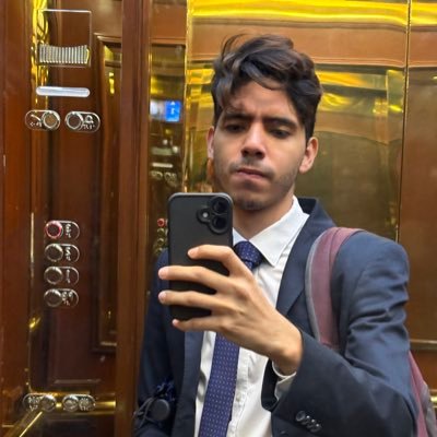 Derecho UNAM/JDO/SCJN XXVI Catador de pambazos en tiempos libres UwU