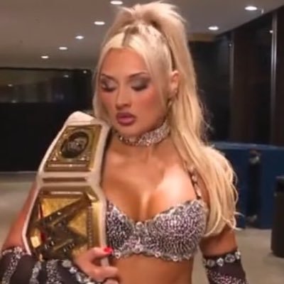 In a room full of wannabes, you’re looking at an original. It’s nearly impossible to duplicate the cunt-coded aura this woman has. She’s flawless! — parody.