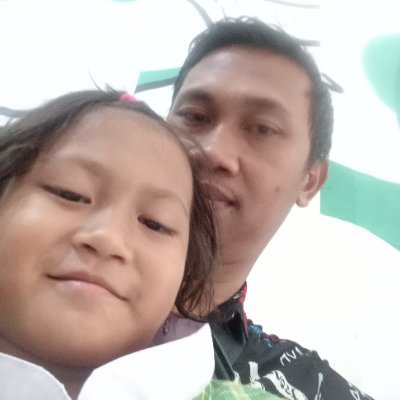 Muhlisinmukksin's profile picture. 