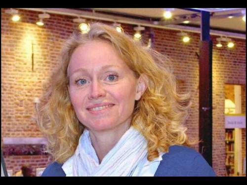 LouisaHenderson's profile picture. 