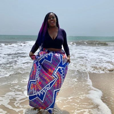 Founder of @DiasporaLingua & @OutdoorsyBW ✨Lifestyle #Influencer ✨#ATL Based, Globetrotter 📧 PR/Collaborate: valesej@sincerleynicole.net