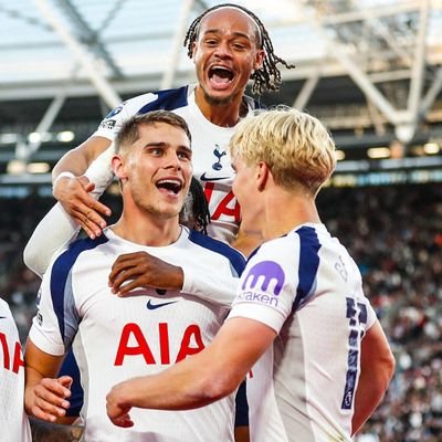 Tottenham fan for over 13 years
Europa League winnersšš #thfc #levyin
I have dyspraxia and dyslexia
business student and history nerd