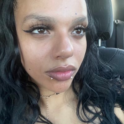 heavenxluvsu's profile picture. 