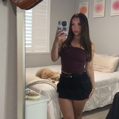 kennedylaayne's profile picture. 