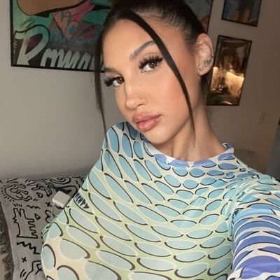 NitroPlayb74110's profile picture. 