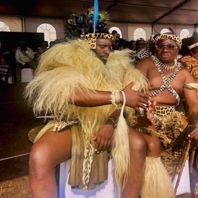 I’m a Ntungwa Nguni under the Zulu Kingdom/Nation: Ngingu-Mntungwa uNdabezitha ijongo likaMbulazi. 📧mabaso.fortune20@gmail.com
