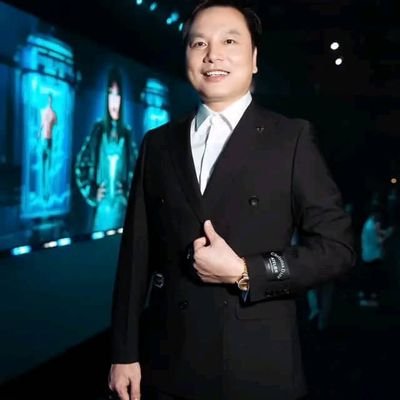 DavidMoung757's profile picture. orthopedic surgeon