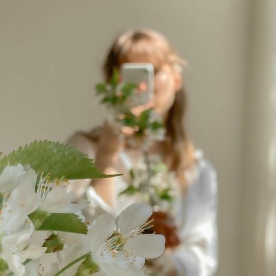 elirahiiimi's profile picture. عاشق سفر و طبیعت
.
.
🌿 جاده یعنی نفس کشیدن دوباره |
📷 عکس می‌گیرم از چیزایی که می‌گذرن |
#NatureLover 
#TravelMore