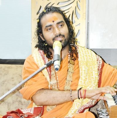 Spiritual Leader | Motivational Speaker | Satsang | Bhagawat Katha | Yogi | Founder: @ShivShaktiDhamS |
| https://t.co/jsbxTZt06B