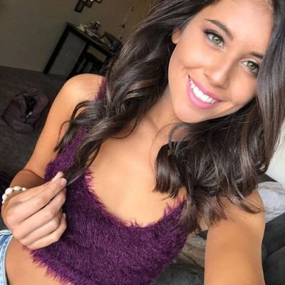 KAMILA68394's profile picture. 