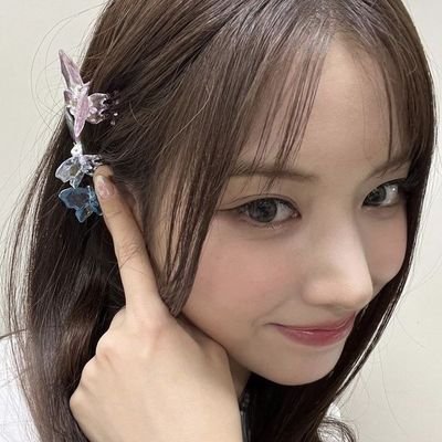 canarayasinji's profile picture. 𖤐 @WE_NMIXX @treasuremembers