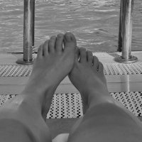 _SneakyFeet_ (@_sneakyfeet_) 's Twitter Profile