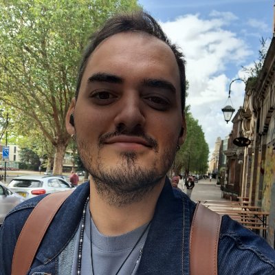 Postdoctoral Research Associate @QMPoliticsIR | research on memes, digital media, affect, critical theory, subjectivity, and recently collapse and pessimism.