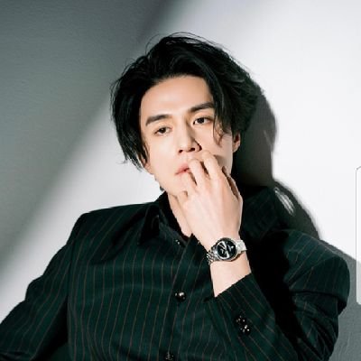 Actor lee Dong- Wook +Afflilate Company Operate 'kingdom by starship '
Link to the official telegram homepage of actor Lee Dong Wook
https://t.co/fGVZDz0HYd