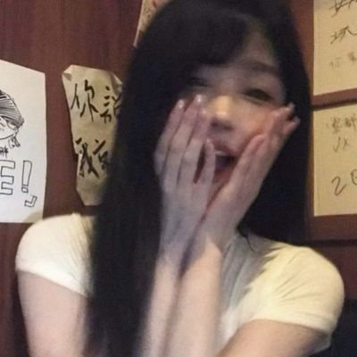 做你最忠誠的浪漫主義者