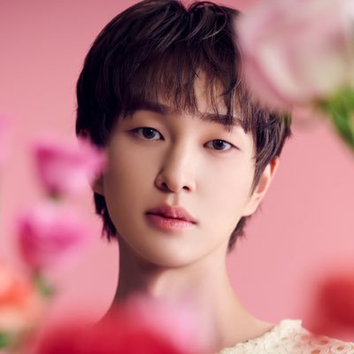 avatara_star's profile picture. 계획대로 되는 게 없지만 그래도 행복해💎💎💎💎💎